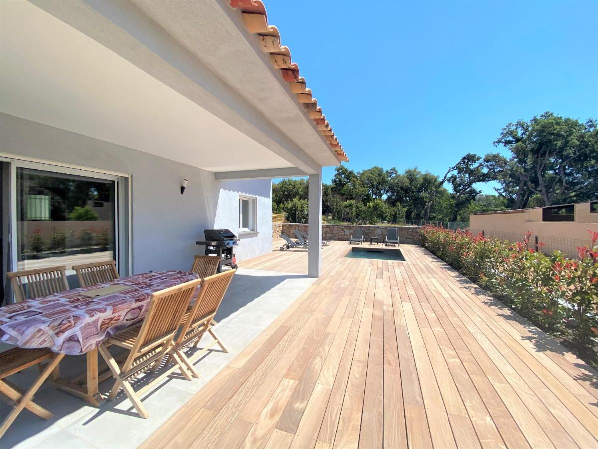 Villa Deux Chambres Avec Piscine Chauffee Proche Des Plages Sainte-Lucie de Porto-Vecchio Eksteriør bilde